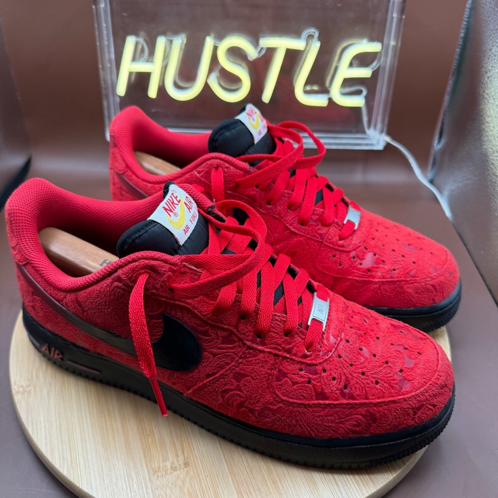 Nike Air Force 1 Low “ Red Paisley” Men’s Sz 11 - Picture 1 of 10